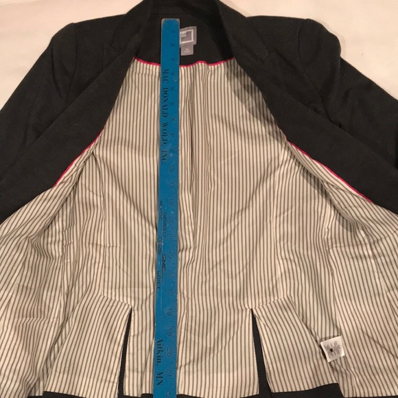 Blazer charcoal gray pinstripe XS EUC - Picture 5 of 8